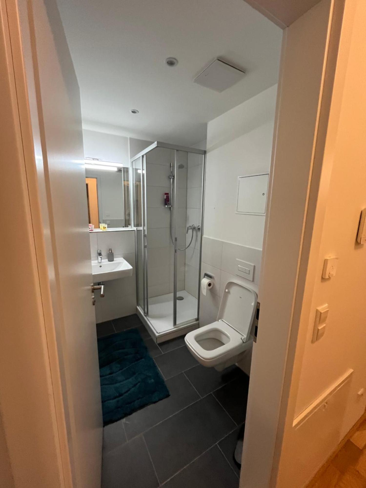 New Business Apartment Nr.15 Dresden Bagian luar foto